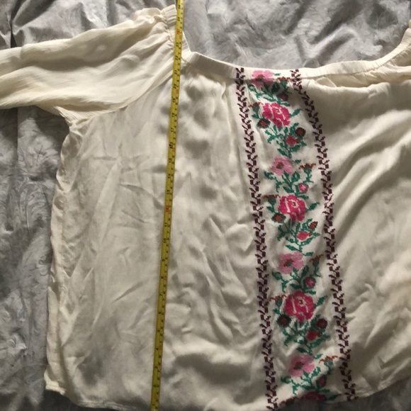 Floral Off the Shoulder Boho Top - Picture 6 of 7